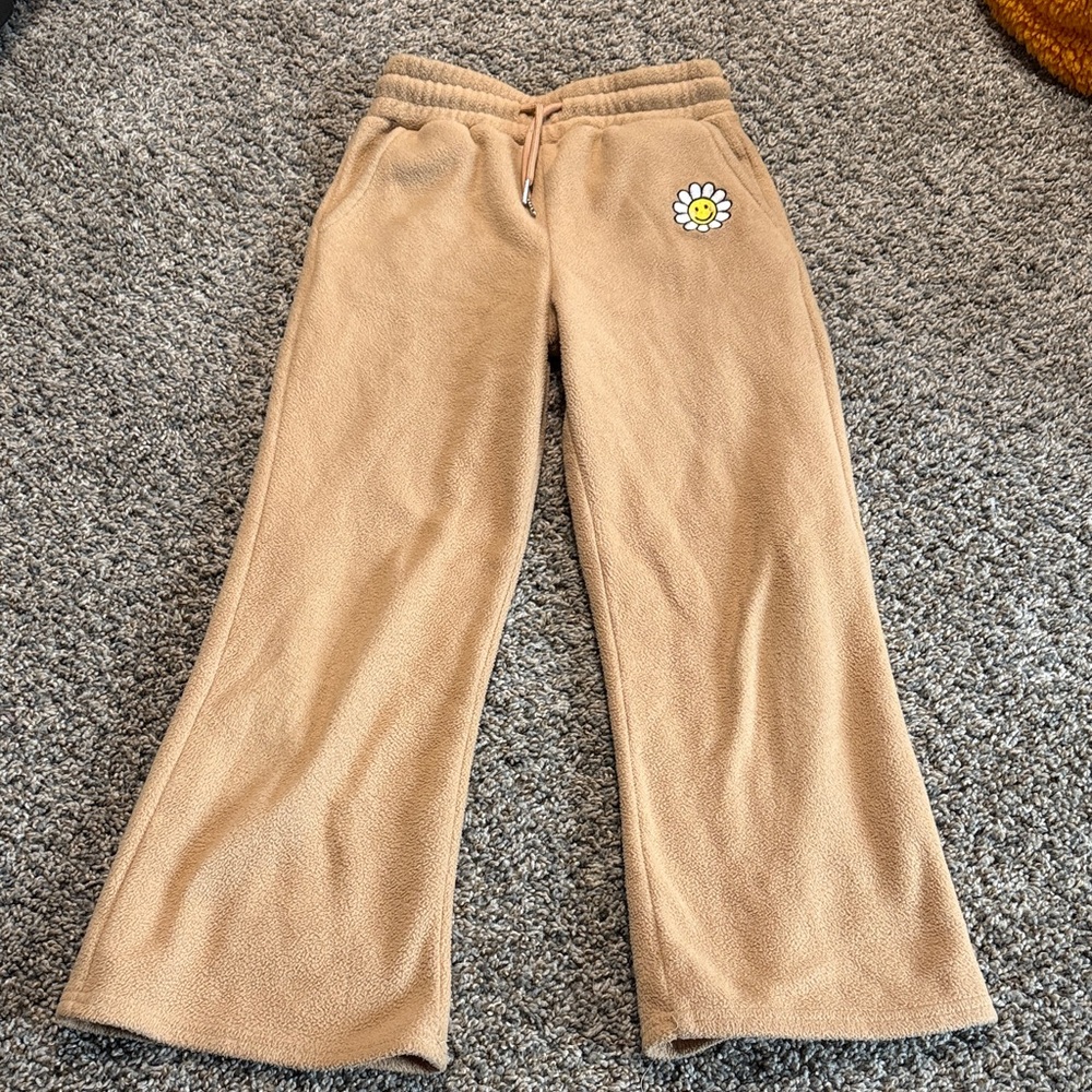 Cozy Tan Kids Joggers with Daisy Patch